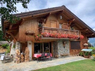 Chalet des fleurs ***** vue exceptionnelle chaine du mont blanc