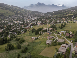 Chalet familial sur les pistes de Rochebrune  4 chambres  8 personnes