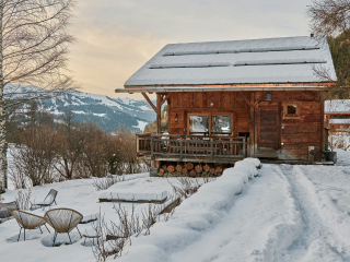 Séjour 12p avec bain nordique dans un hameau retiré