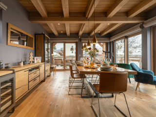 Séjour en montagne avec sauna, jacuzzi et écran de cinéma