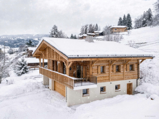 Superbe chalet pour 12 avec sauna, jacuzzi et home cinéma