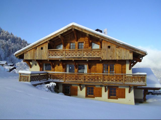 Chalet récent avec vue splendide